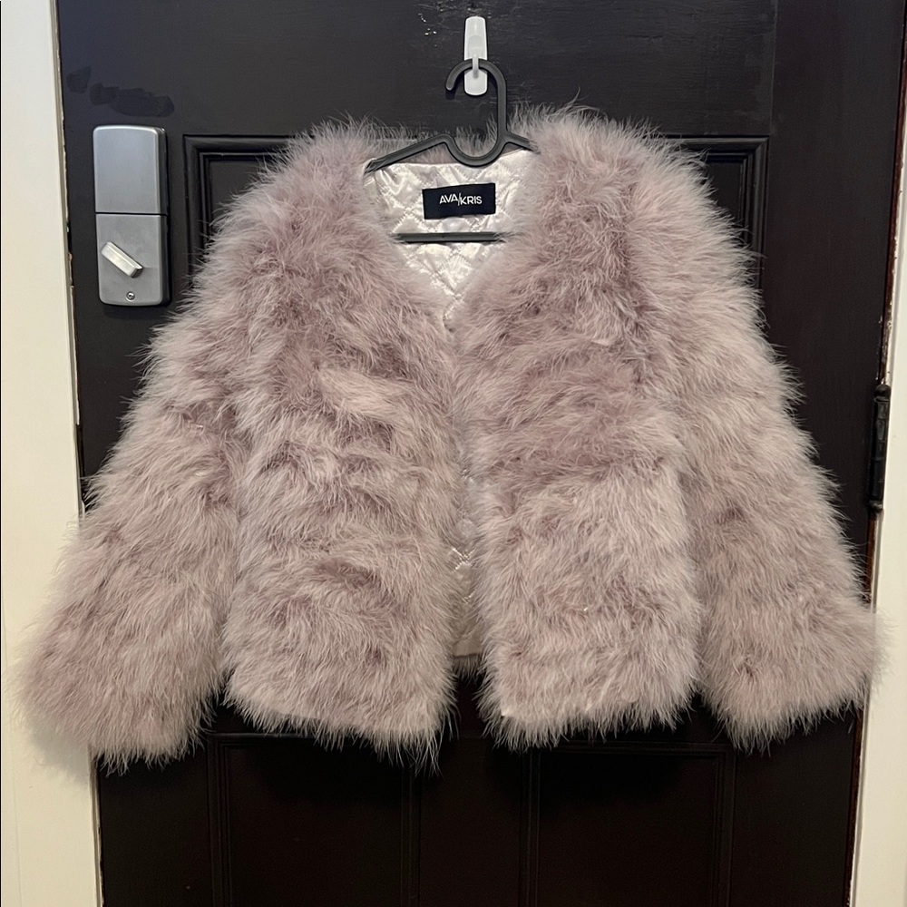 Chic Mauve Faux Fur Jacket